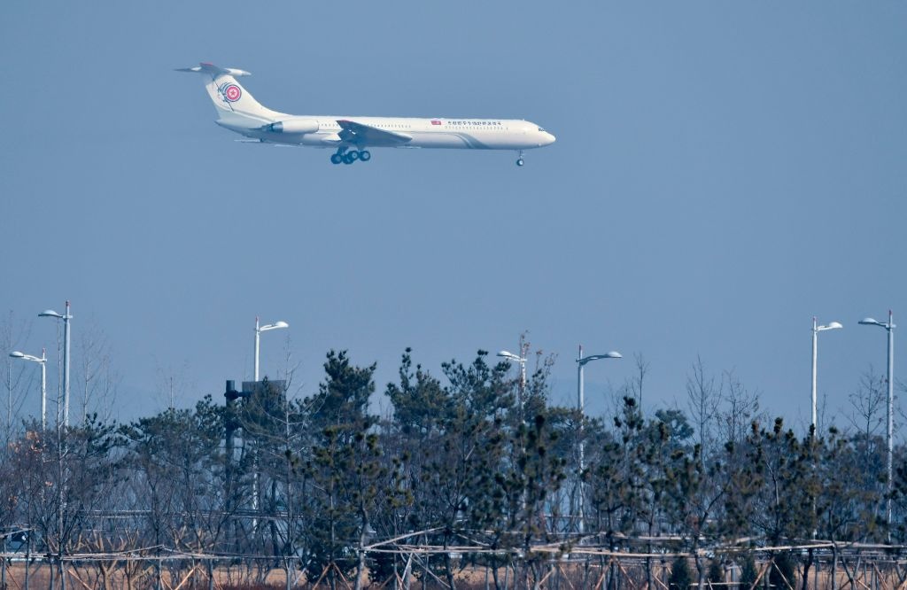 em gai Kim Jong Un den Han anh 2