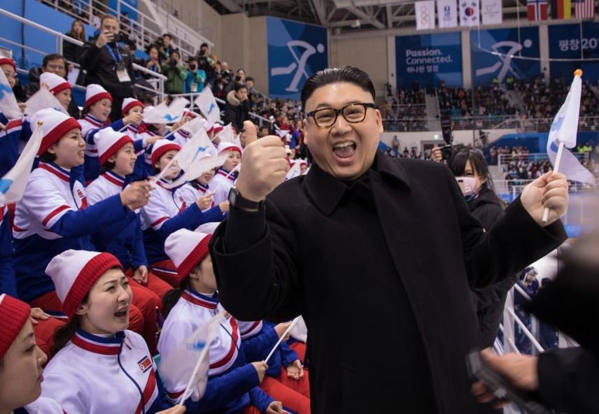 Doi co dong Trieu Tien giap mat nguoi gia Kim Jong Un o Olympics hinh anh