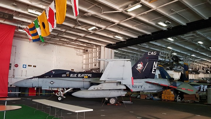 tau san bay My den Viet Nam anh 7