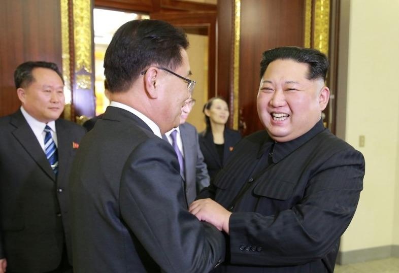 KCNA: Ong Kim Jong Un se gap tong thong Han Quoc hinh anh
