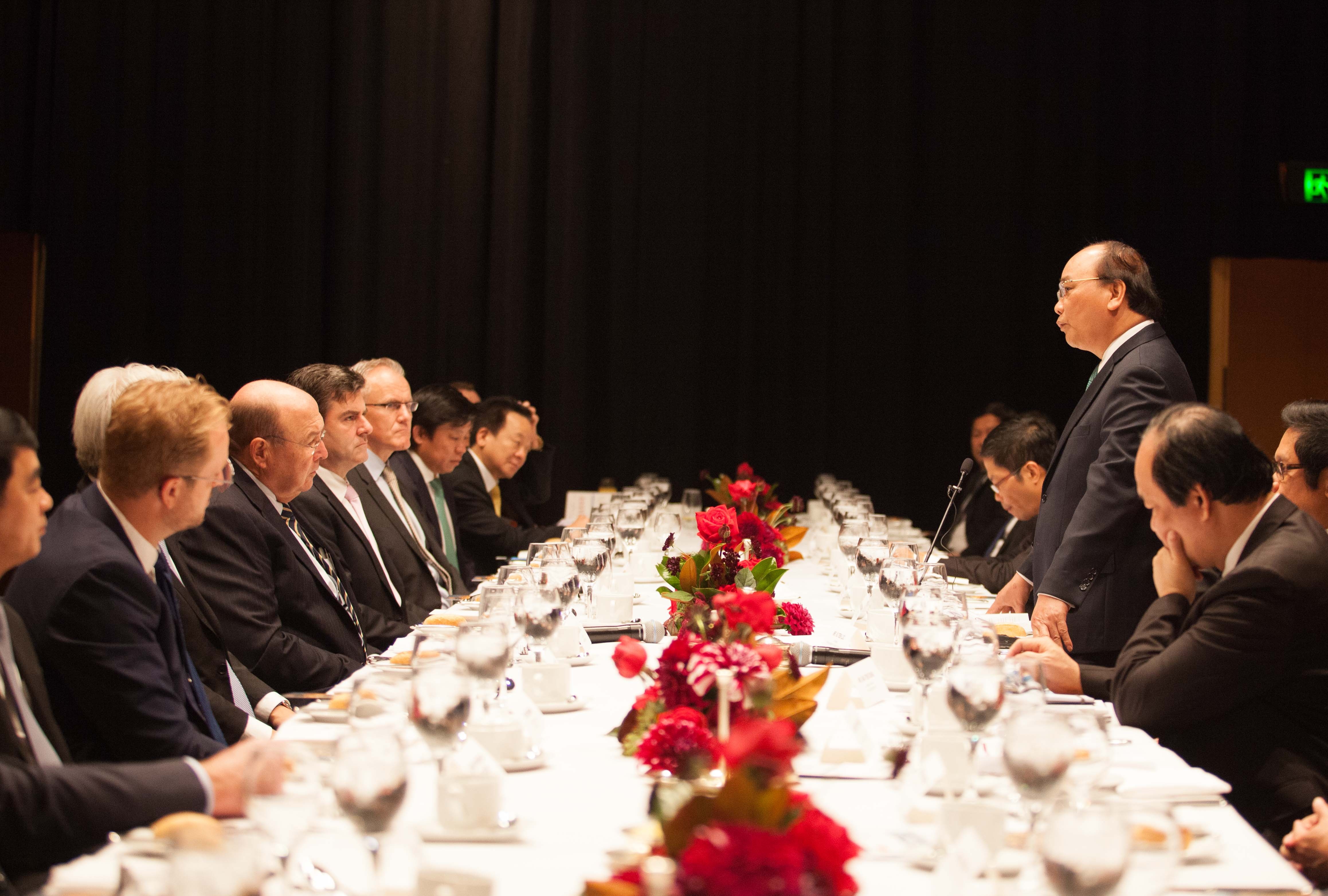 thủ tướng gặp tài phiệt Australia ảnh 2 thu tuong gap tai phiet Australia anh 2