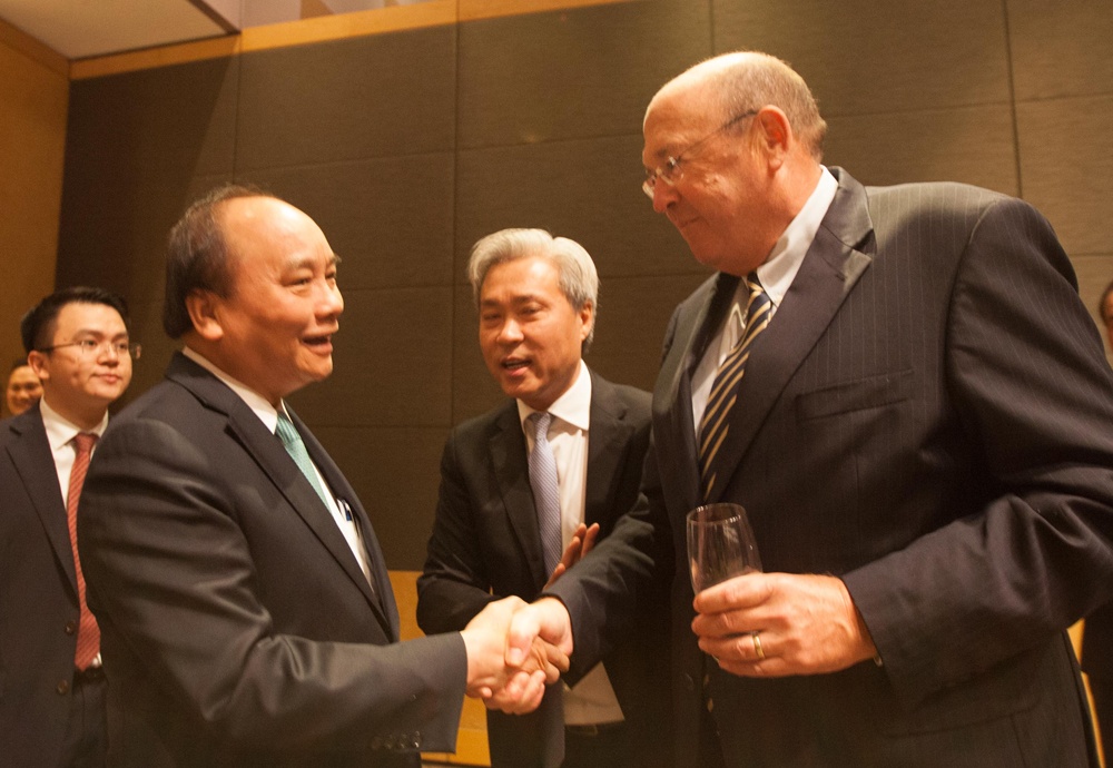 Thu tuong voi cac tai phiet Australia: Thoi co dau tu da den hinh anh