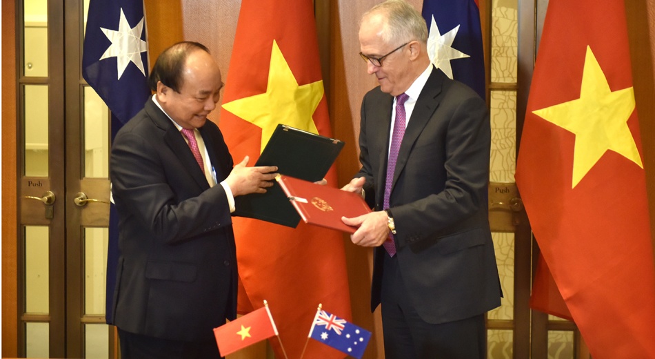 Tuyen bo chung doi tac chien luoc Viet Nam - Australia hinh anh