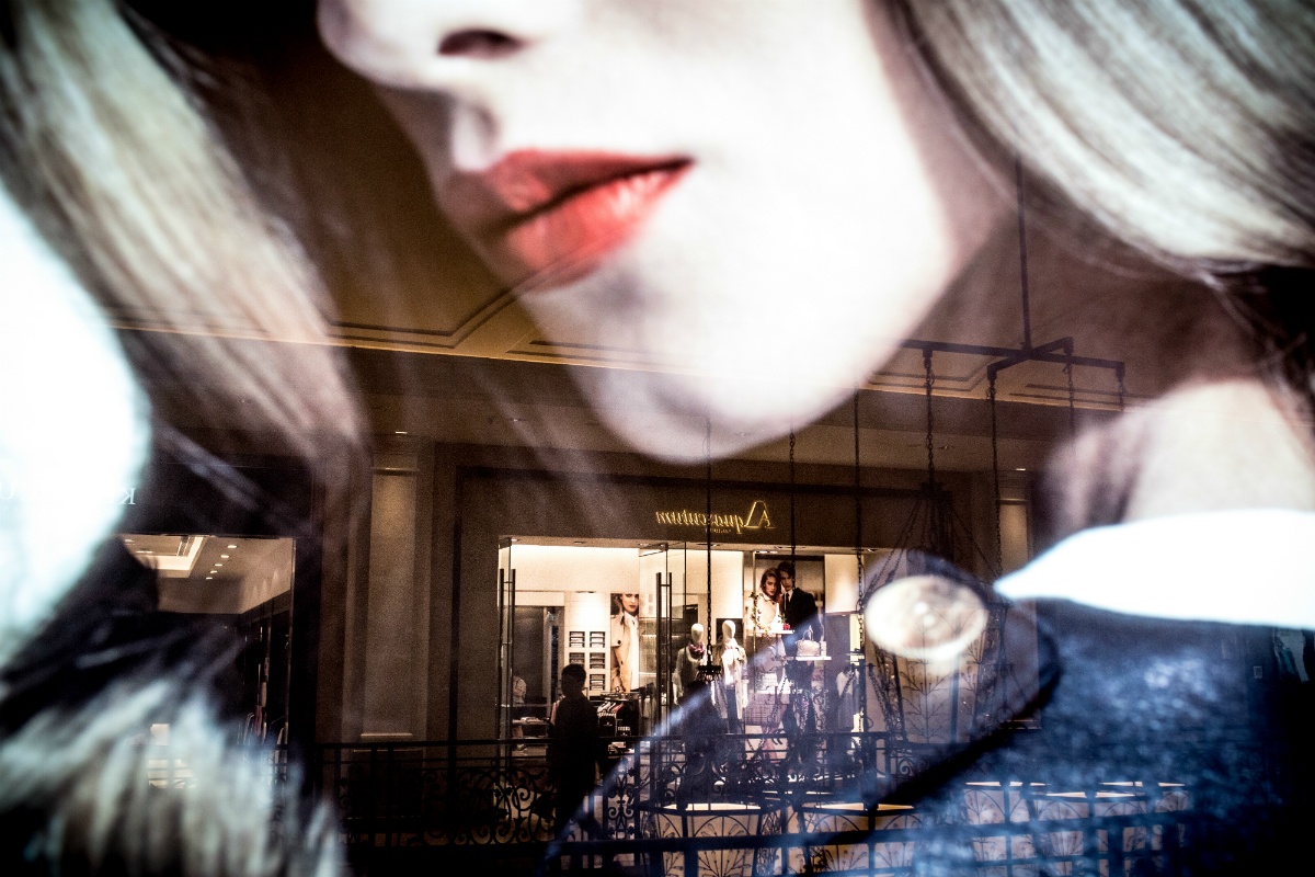 Cuoc song xa hoa cua nhung co gai Hong Kong voi 'bo nuoi' Singapore hinh anh