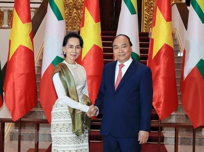Thu tuong hoi dam voi Co van Nha nuoc Myanmar Aung San Suu Kyi hinh anh