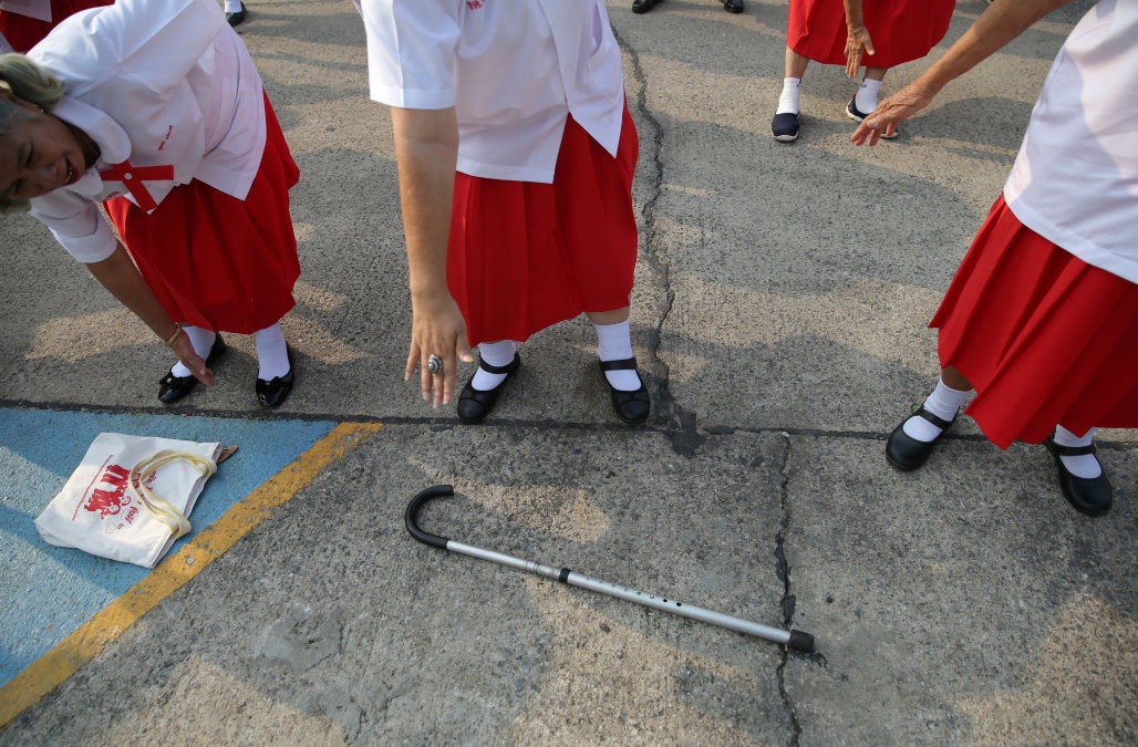 nguoi gia Thai Lan di hoc anh 6