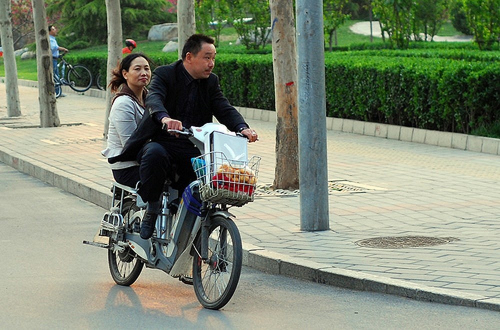 Nhieu thanh pho o Trung Quoc tro ve thoi 'vuong quoc xe dap' hinh anh
