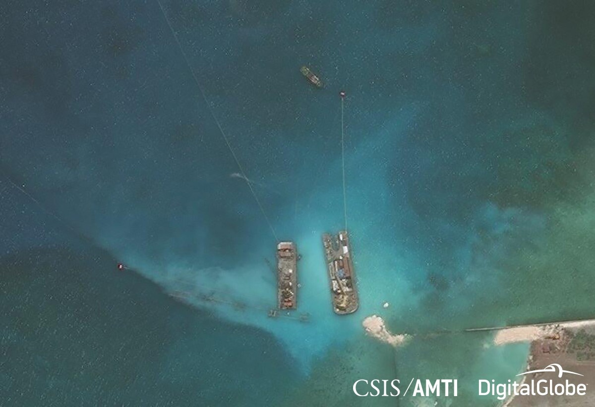 CSIS: Philippines xay lai duong bang o dao Thi Tu hinh anh