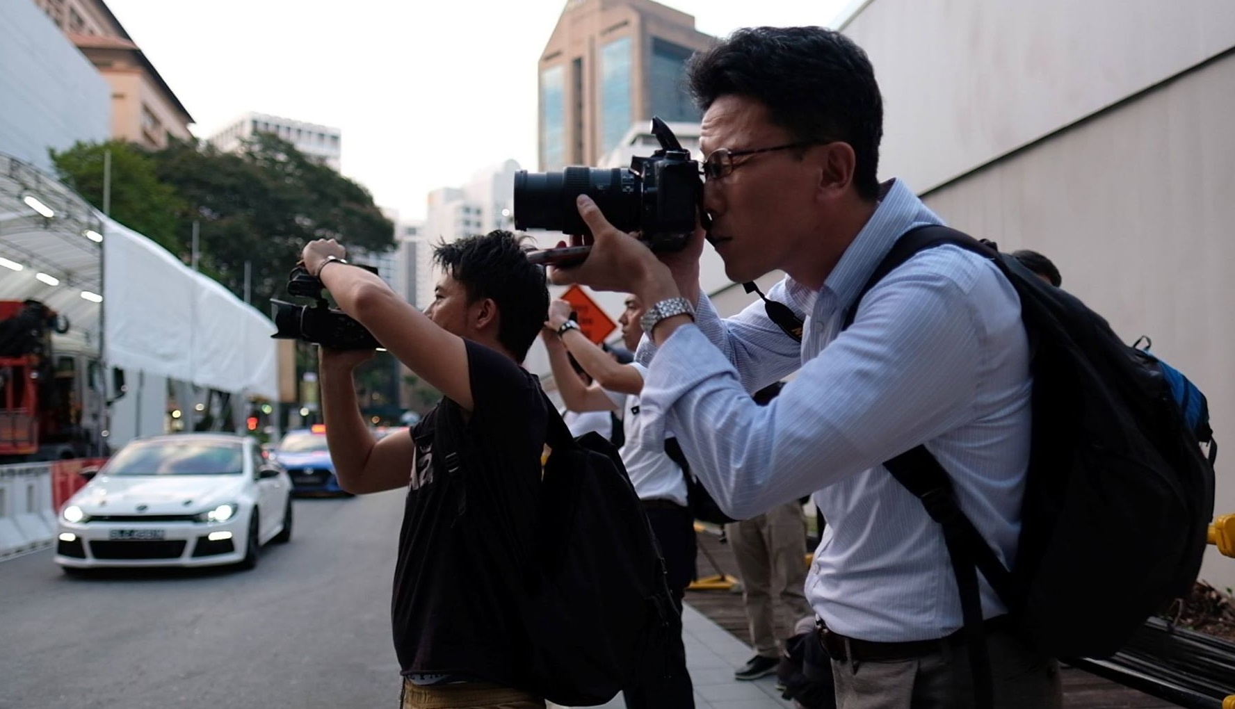 Cuoc 'phuc kich' cua bao chi cho don Kim Jong Un o khach san Singapore hinh anh