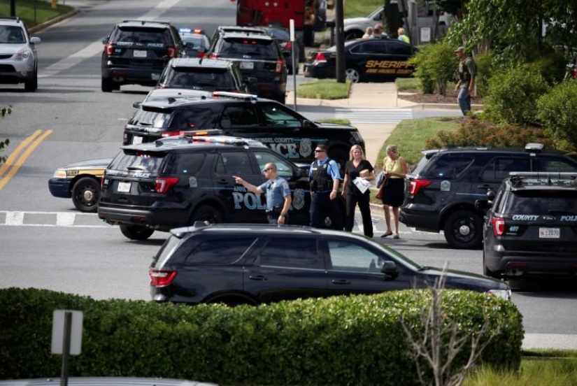 4 nha bao thiet mang trong vu xa sung toa soan o Maryland hinh anh