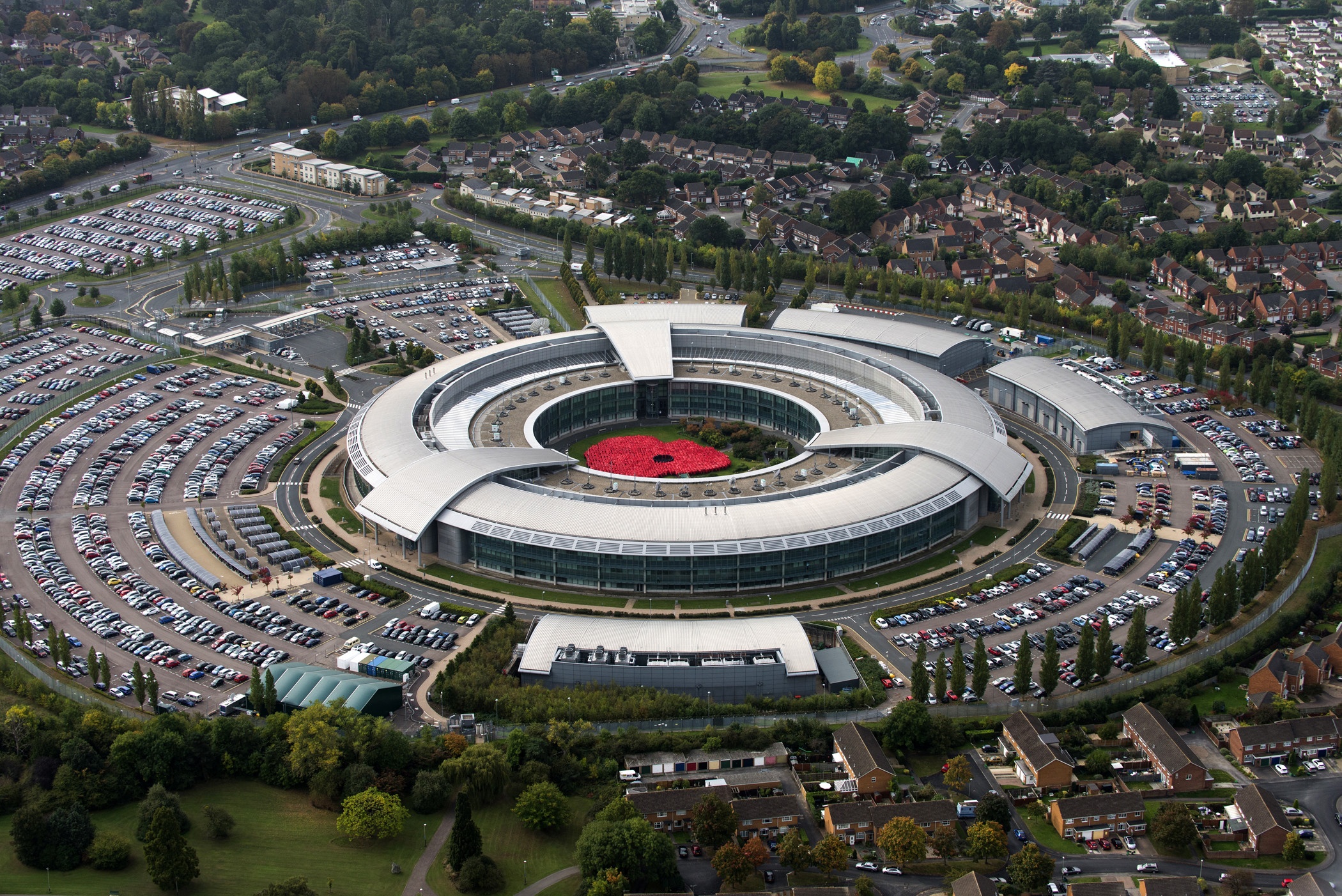 nguy co tu thiet bi Huawei anh 2