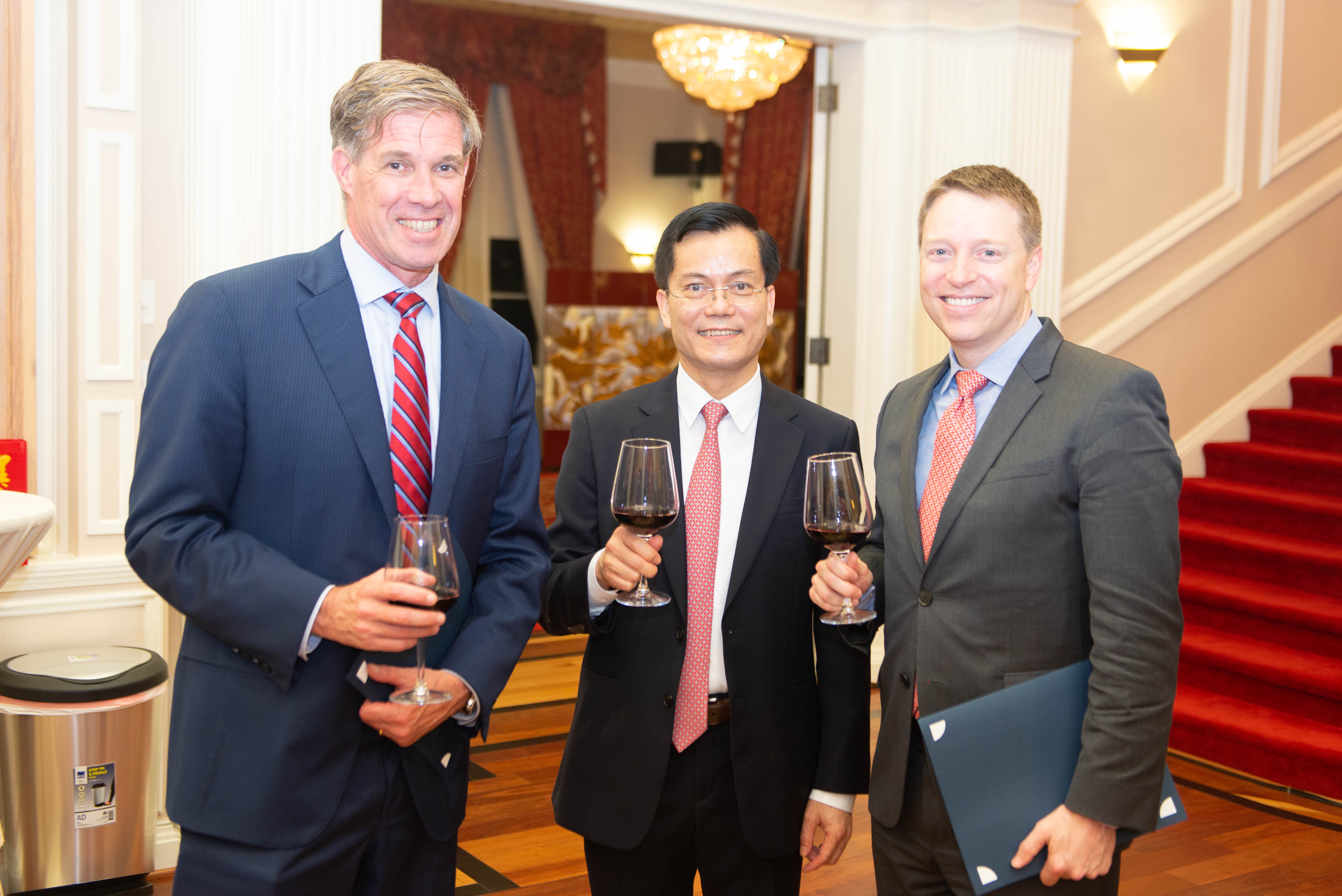 DSQ Viet Nam to chuc ky niem quoc khanh tai Washington D.C. hinh anh