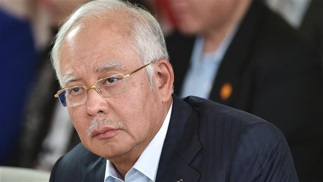 Malaysia bat giu cuu thu tuong Najib vi be boi bien thu nhieu ty USD hinh anh
