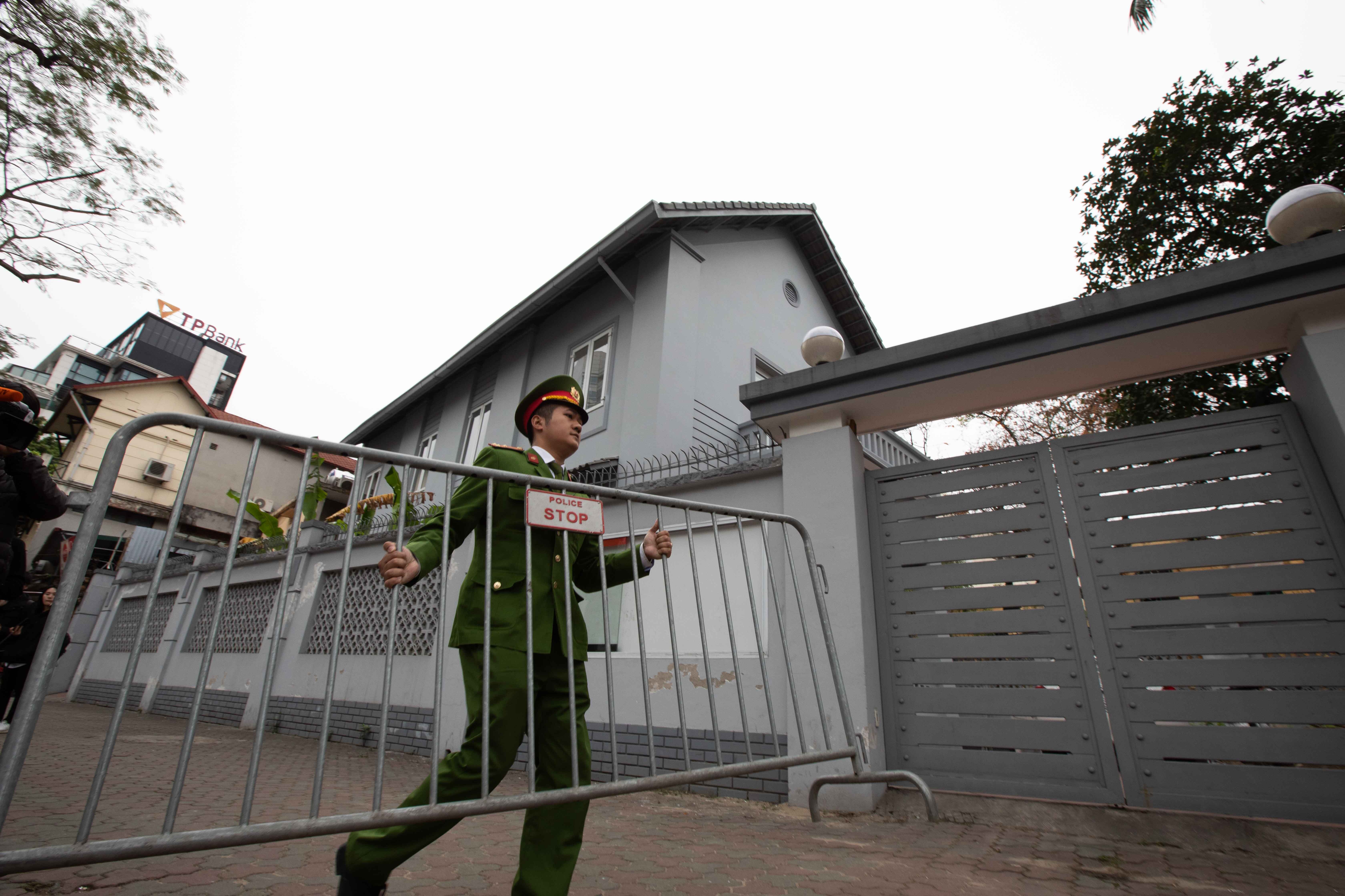 Trump Kim Ha Noi anh 3