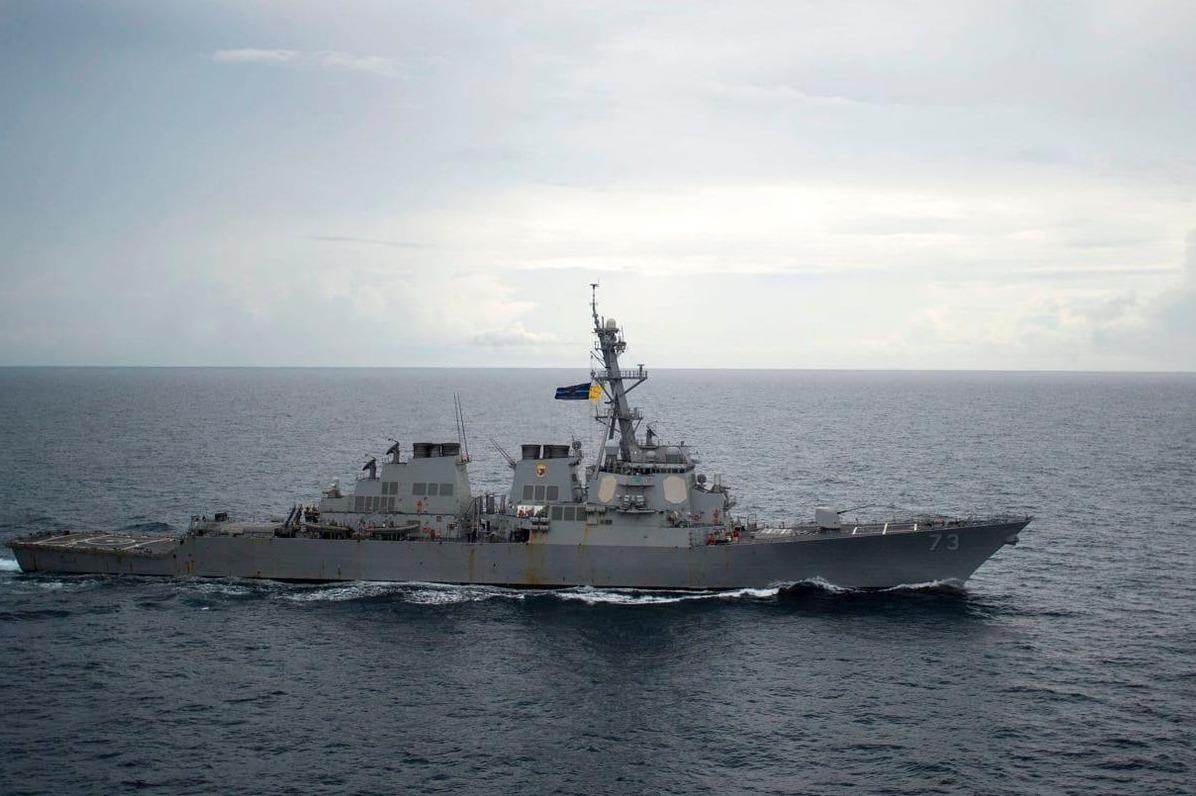 Trung Quoc hung hang o Bien Dong, My co gi ngoai cac tau tuan tra? hinh anh