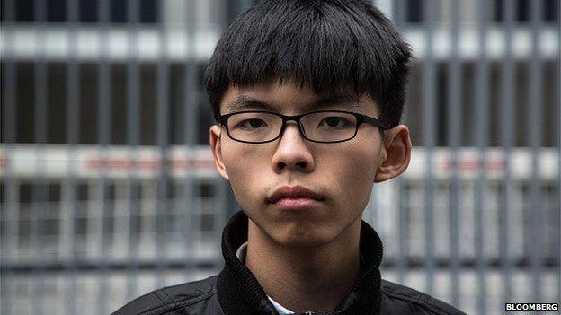 Joshua Wong bi bat giu lai hinh anh