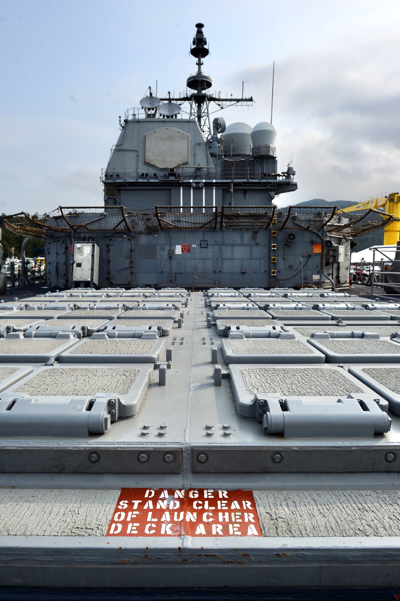 tau san bay my Da Nang anh 2