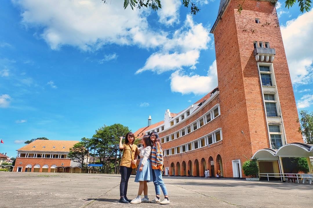 doc nha bo bi cam anh 13