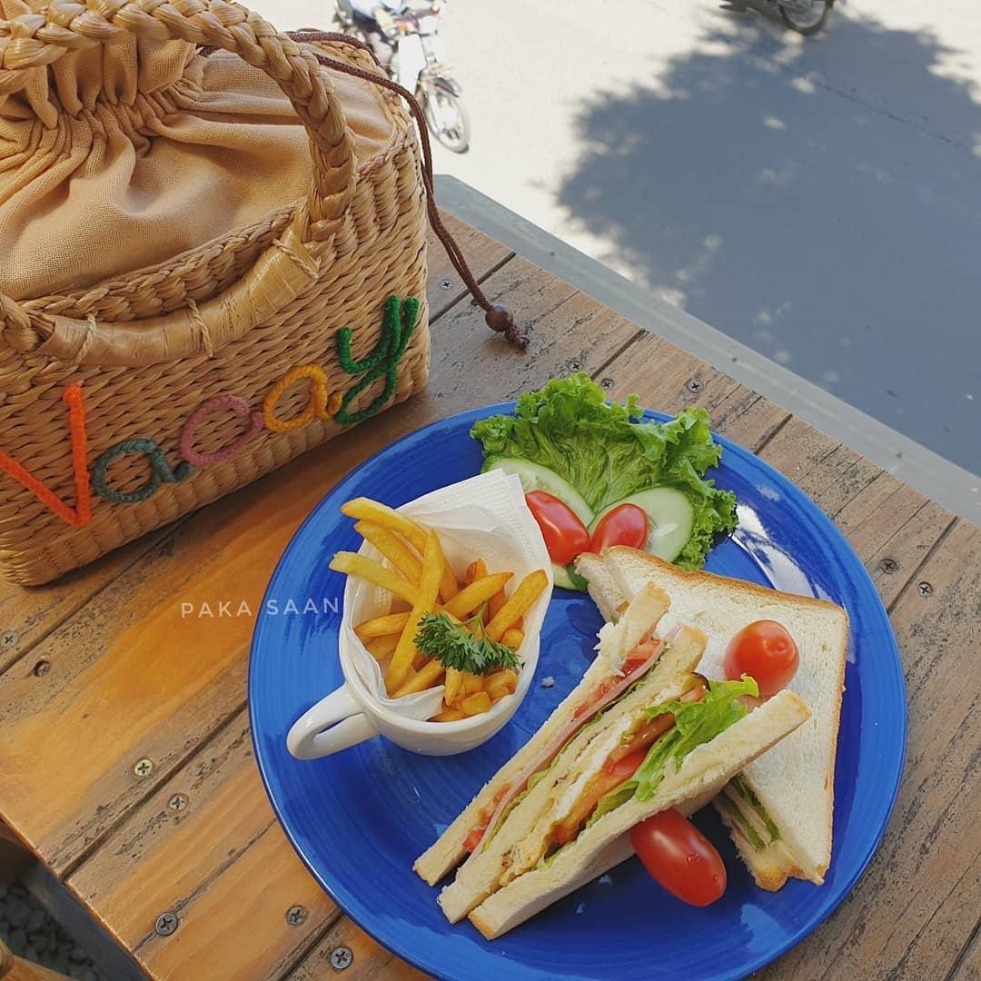 quan ca phe ngay gan Ho Xuan Huong Da Lat anh 6