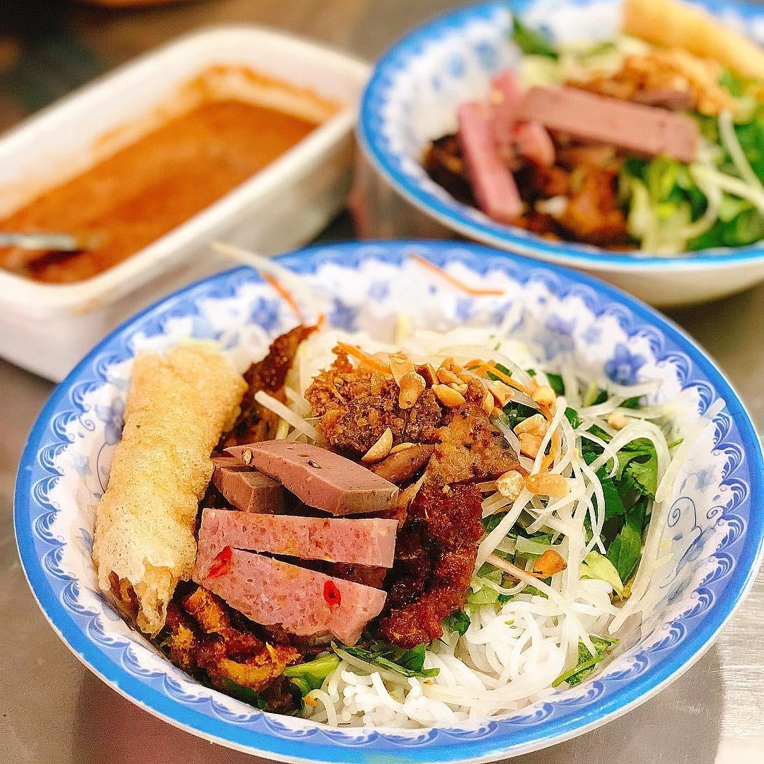 100.000 dong can quet sach am thuc Quy Nhon anh 10