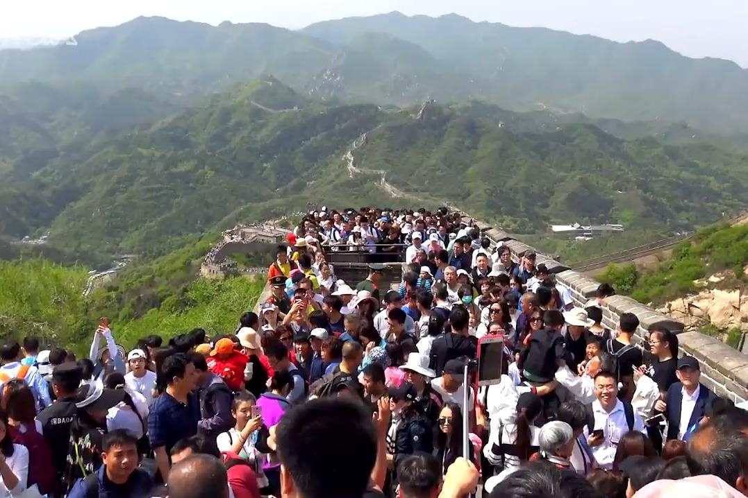Khu du lich noi tieng qua tai do xu huong song ao tren mang xa hoi hinh anh