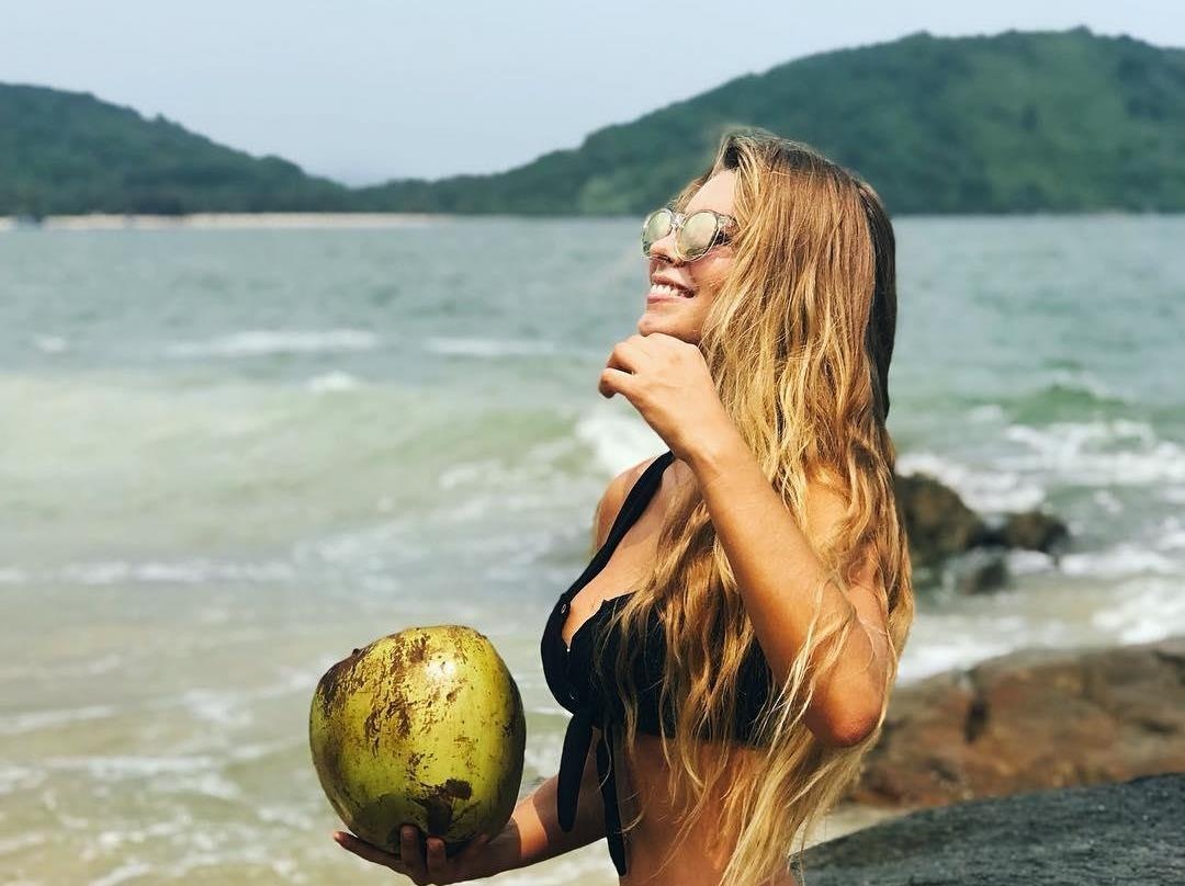 Bai Da Den o Da Nang thay doi lon sau 10 ngay don rac hinh anh