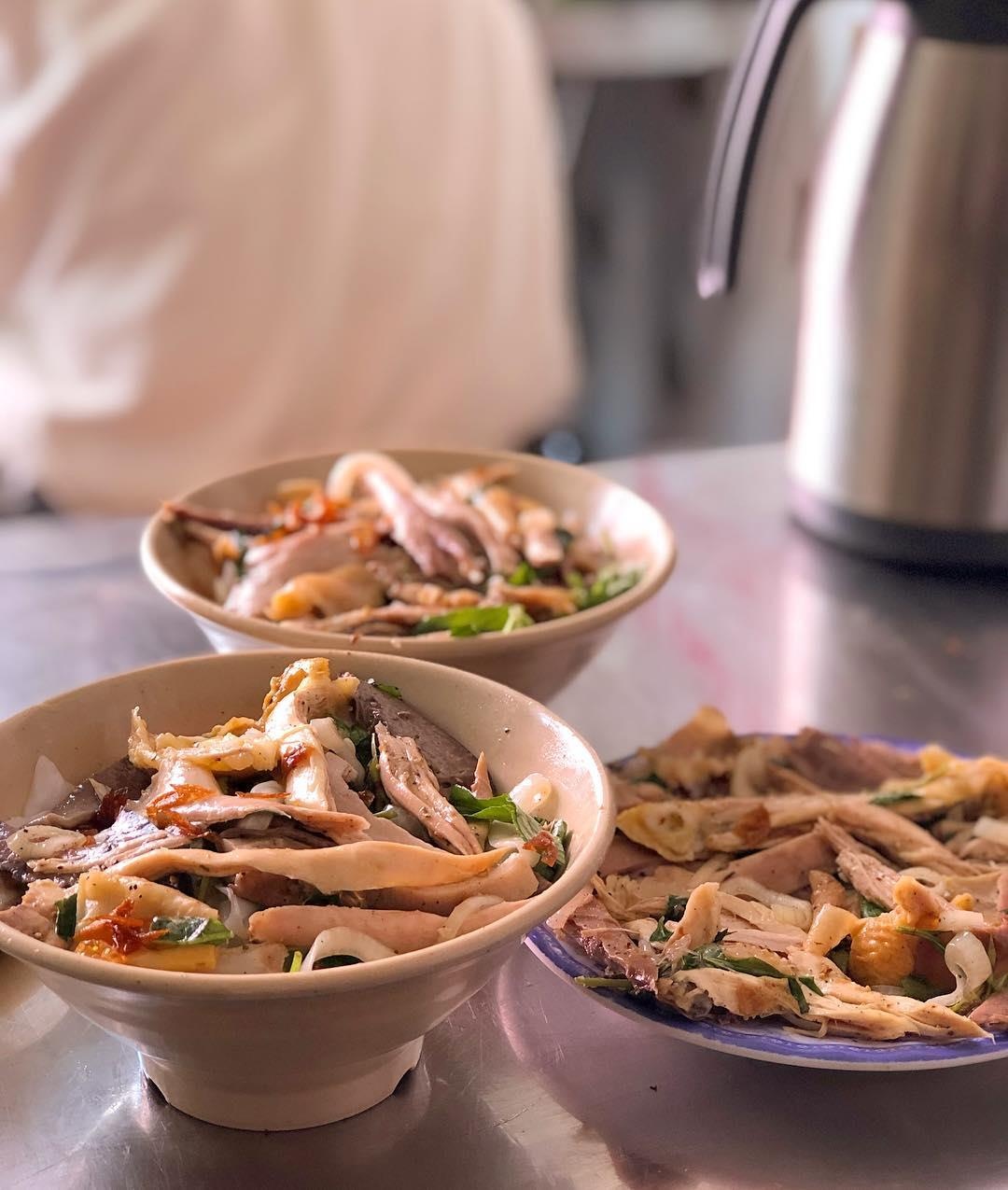 4 quan banh uot long ga ngon kho cuong o Da Lat anh 2