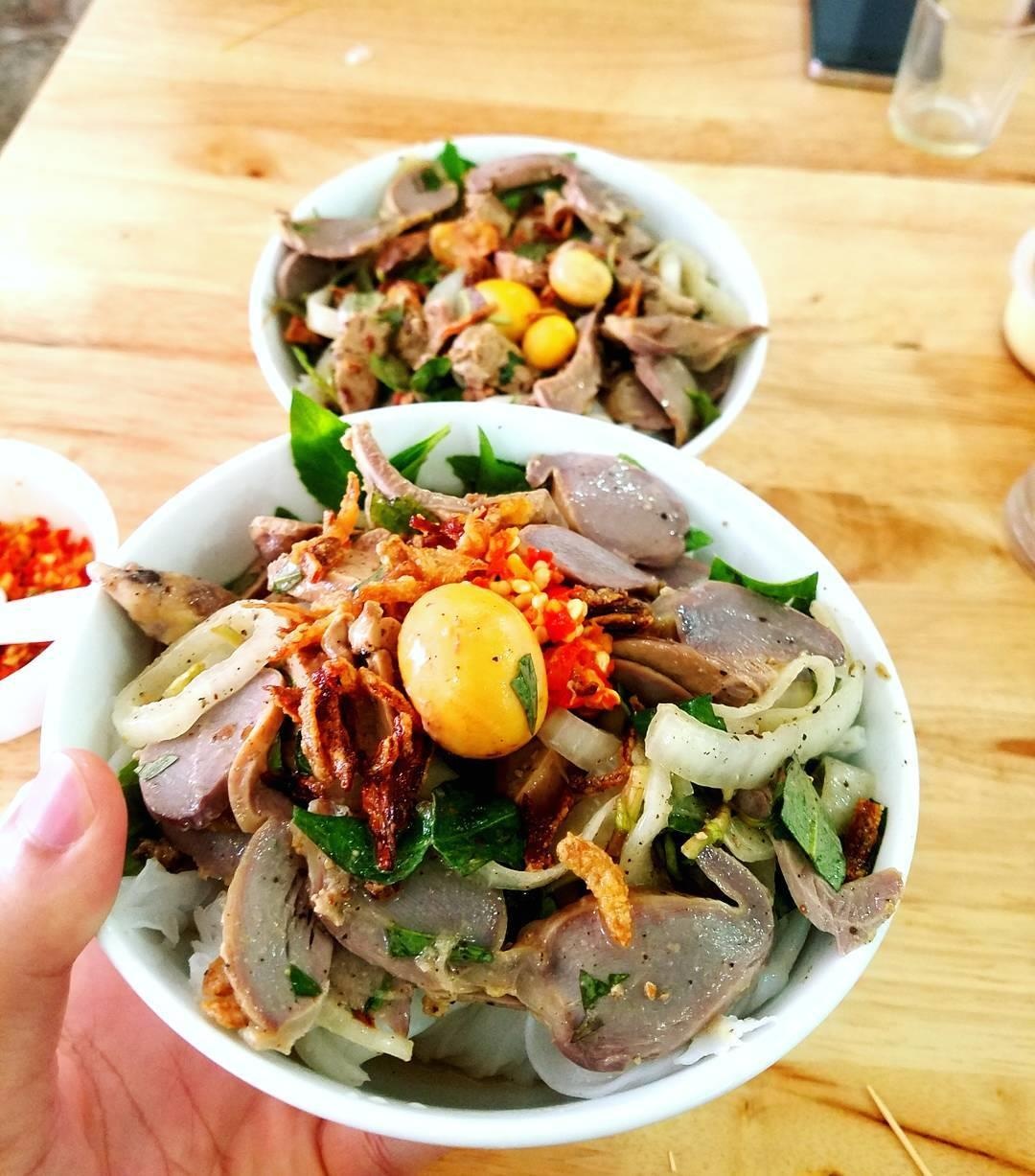 4 quan banh uot long ga ngon kho cuong o Da Lat anh 3