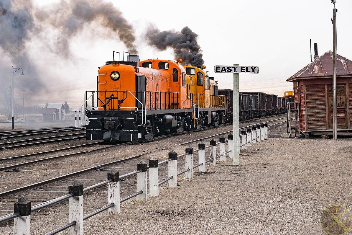 Guong mat dai dien hut khach tai ga xe lua My anh 1