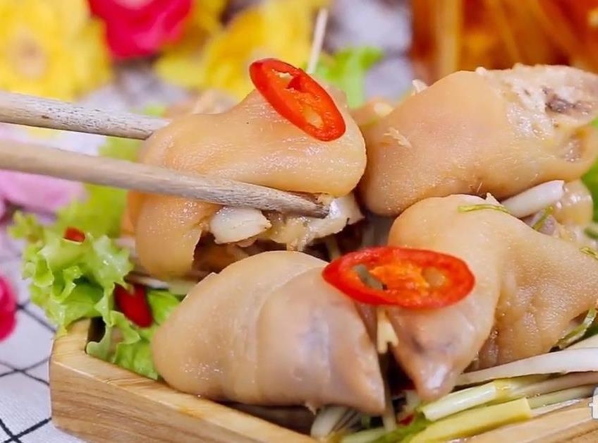 Tu lam chan gio ngam chua ngot, an la ghien hinh anh