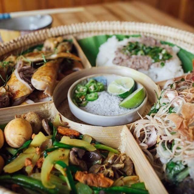 5 quan an trua tai TP.HCM cho si tu thi THPT anh 5