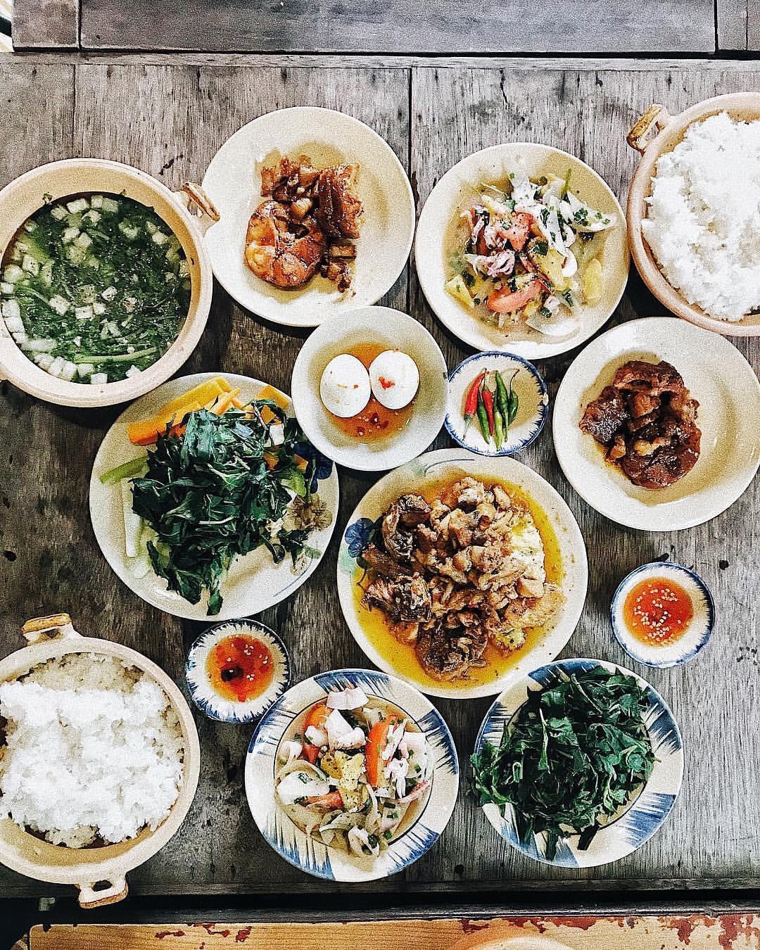 5 quan an trua tai TP.HCM cho si tu thi THPT anh 12