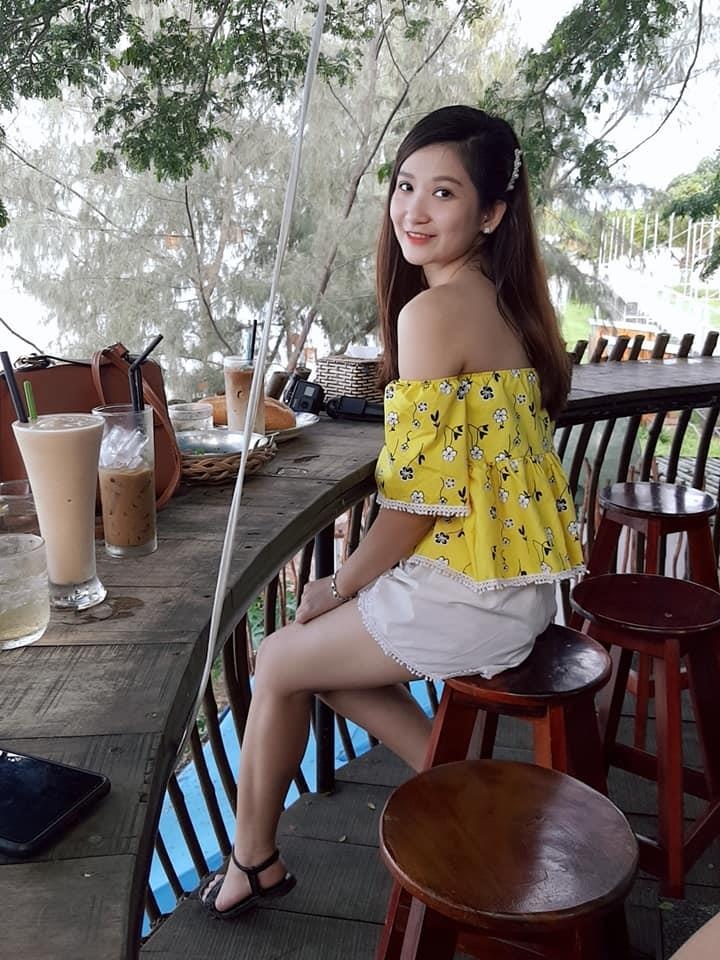 quan ca phe lo lung tren cay mat ruoi o Can Tho anh 3