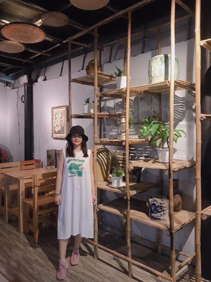 quan ca phe lo lung tren cay mat ruoi o Can Tho anh 15