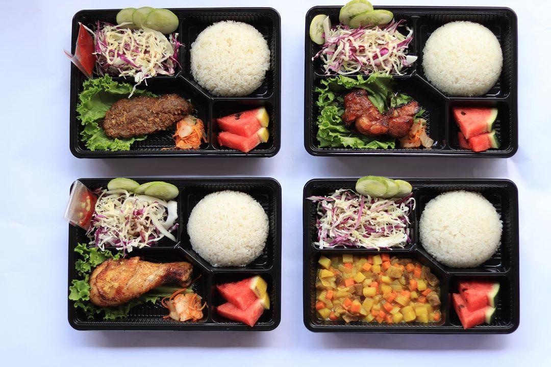 Si tu nen an mon gi trong buoi trua anh 3