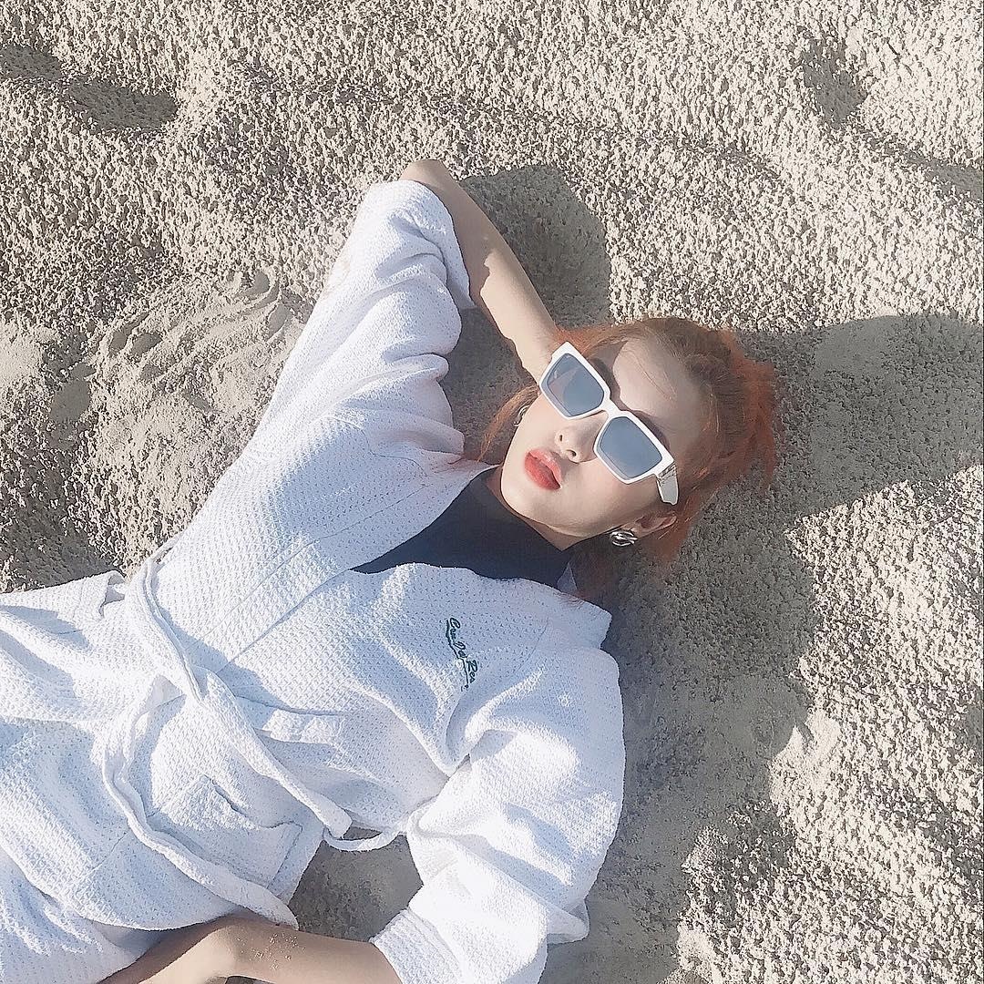 dan hot girl Viet dua nhau check-in Con Dao anh 19