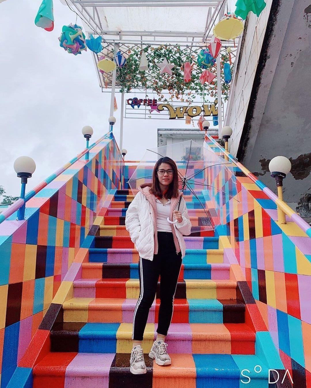 goc chup cau vong o cho Da Lat hut gioi tre. anh 7