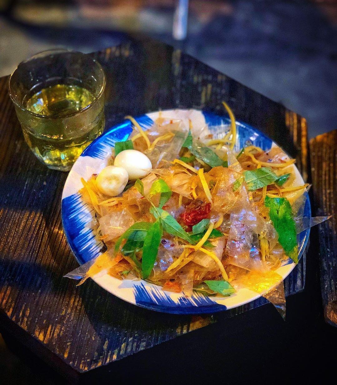 Com tam va 5 mon an duong pho o TP.HCM anh 10