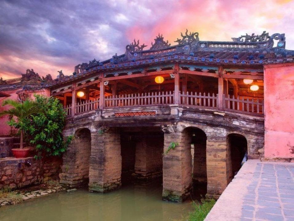 Chua Cau va cac bieu tuong van hoa Viet Nam tung duoc Google vinh danh hinh anh