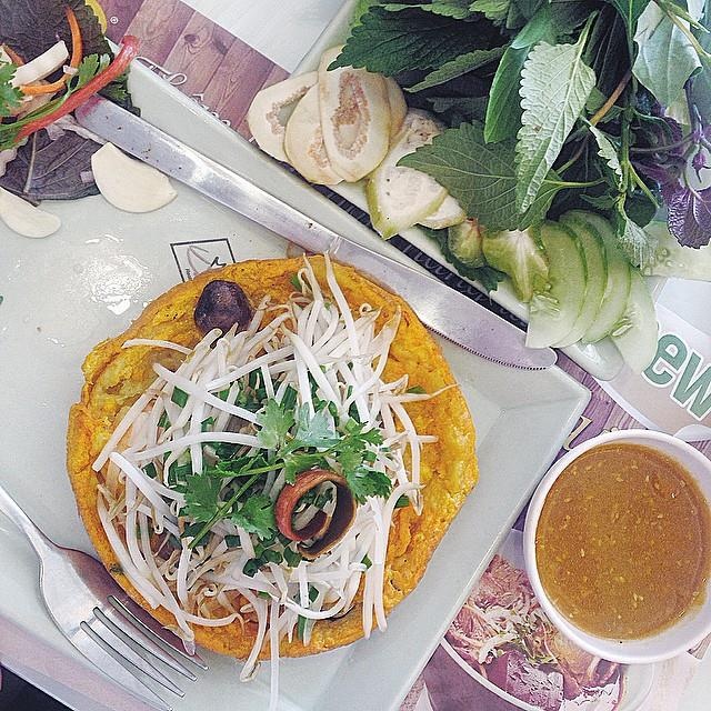 Den Hue,  an com hen,  bun bo va loat mon ngon anh 11