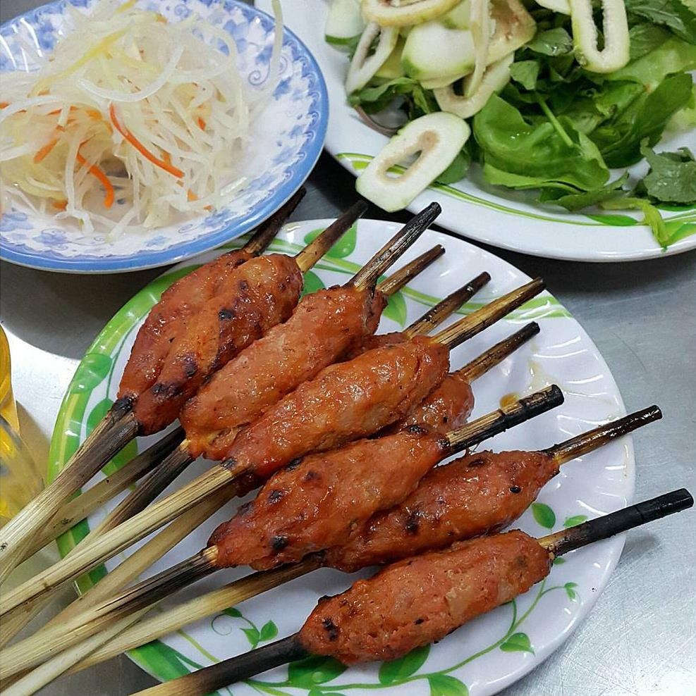 Den Hue,  an com hen,  bun bo va loat mon ngon anh 14