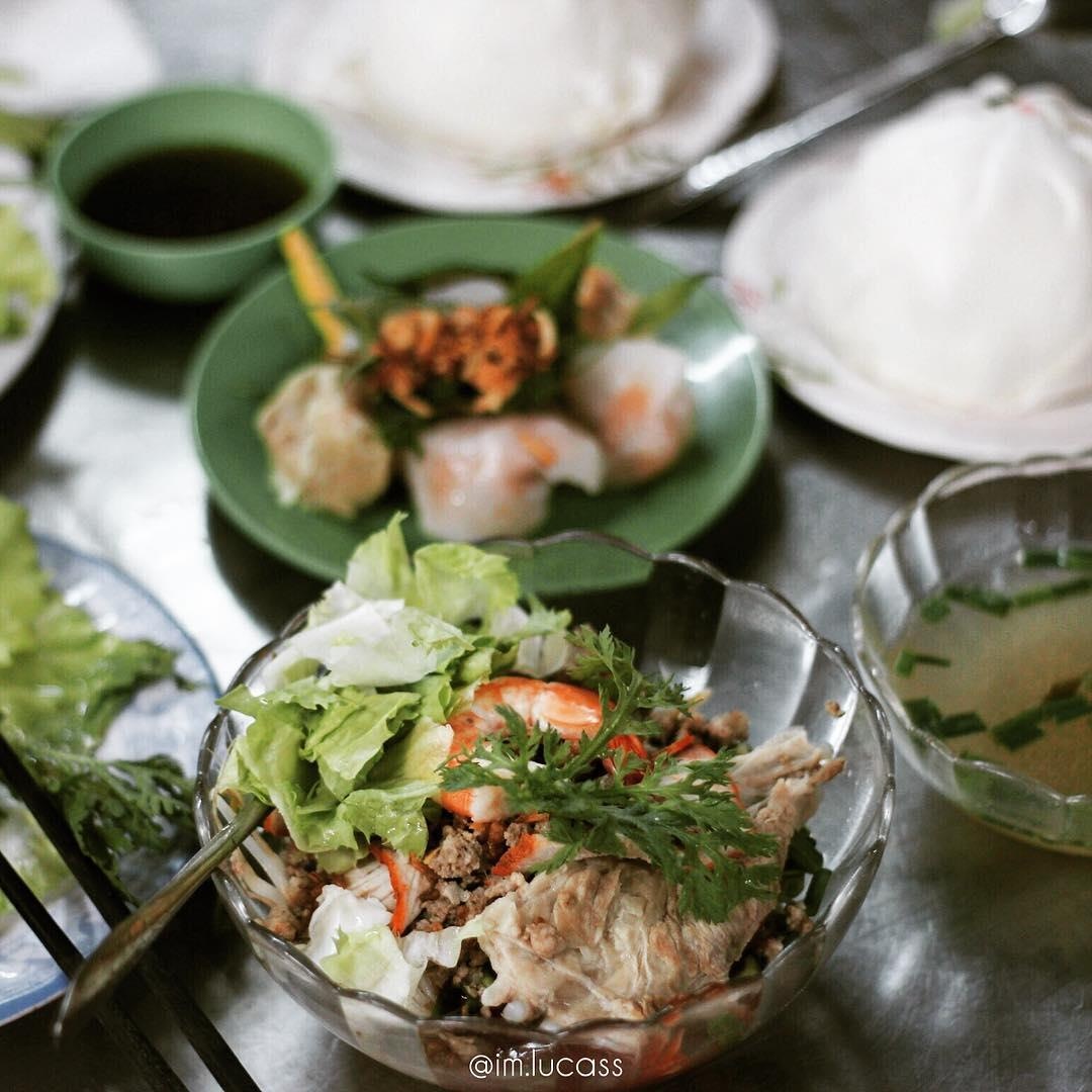 5 khu am thuc cang ve dem cang nao nhiet o TP.HCM anh 10