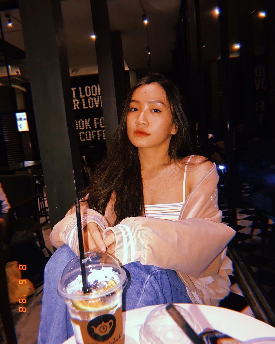 ca phe tu tap ban be xuyen dem o TP.HCM anh 4