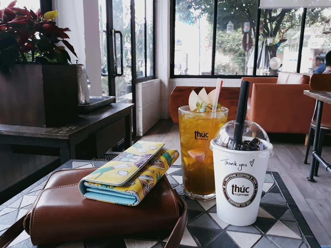 ca phe tu tap ban be xuyen dem o TP.HCM anh 10