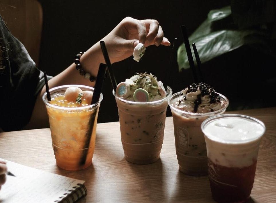 5 quan ca phe tu tap ban be xuyen dem o TP.HCM hinh anh