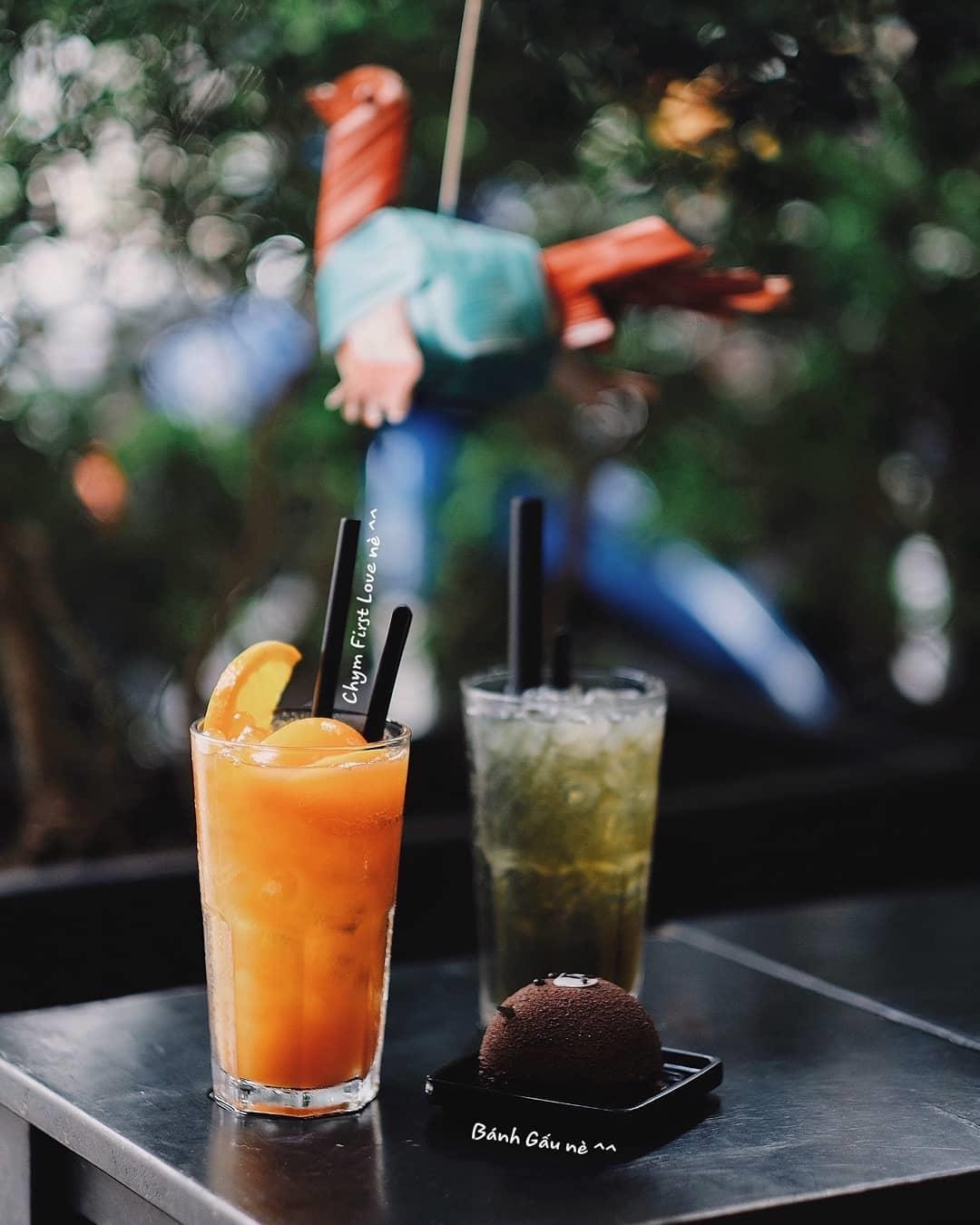 ca phe tu tap ban be xuyen dem o TP.HCM anh 12