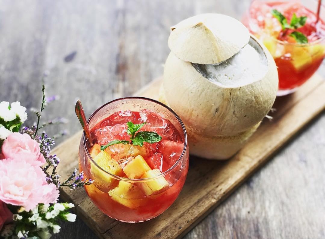 Quan ca phe co ho boi,  giuong sang chanh o TP.HCM anh 16