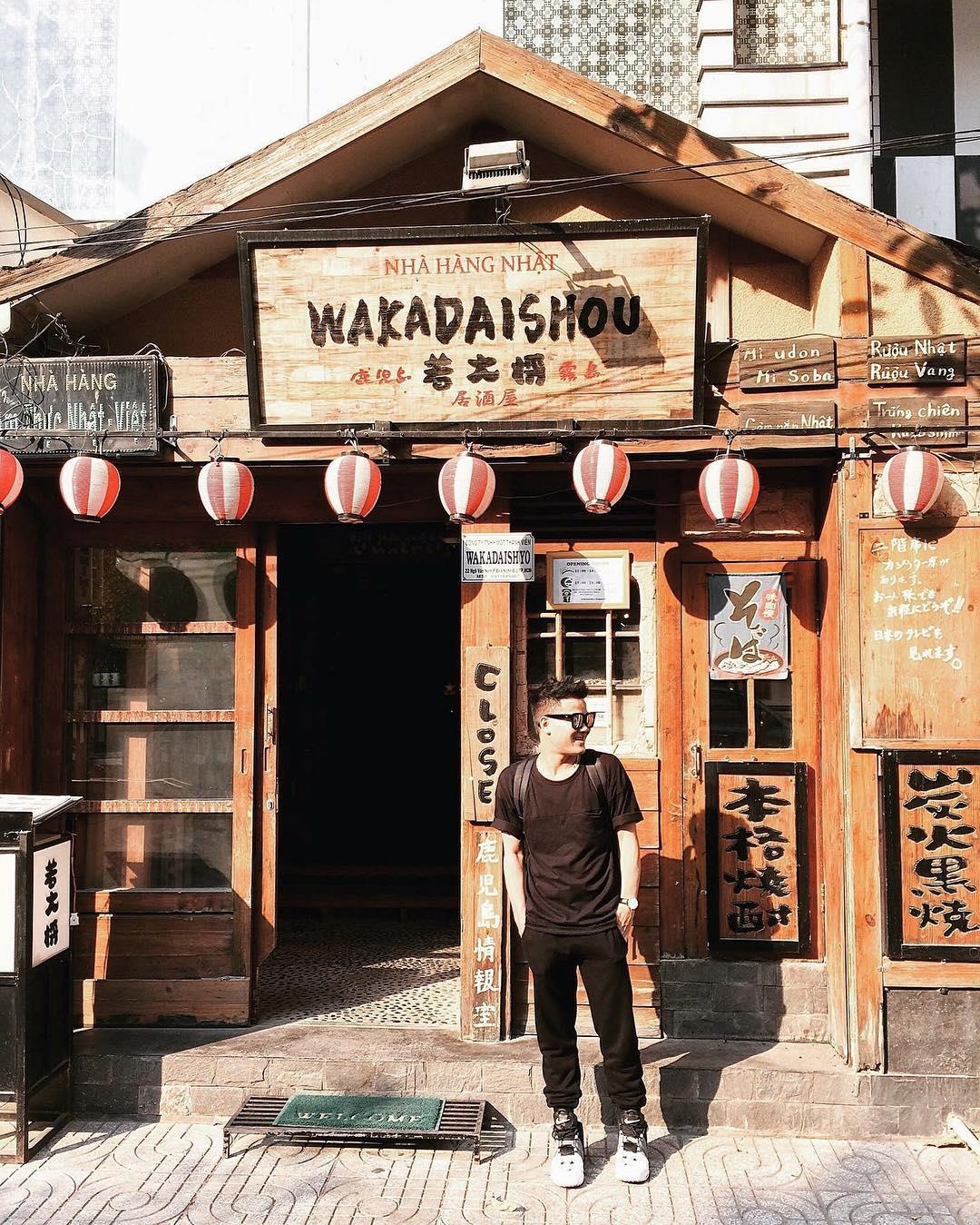 3 khu pho nuoc ngoai nhon nhip ve dem TP.HCM anh 16