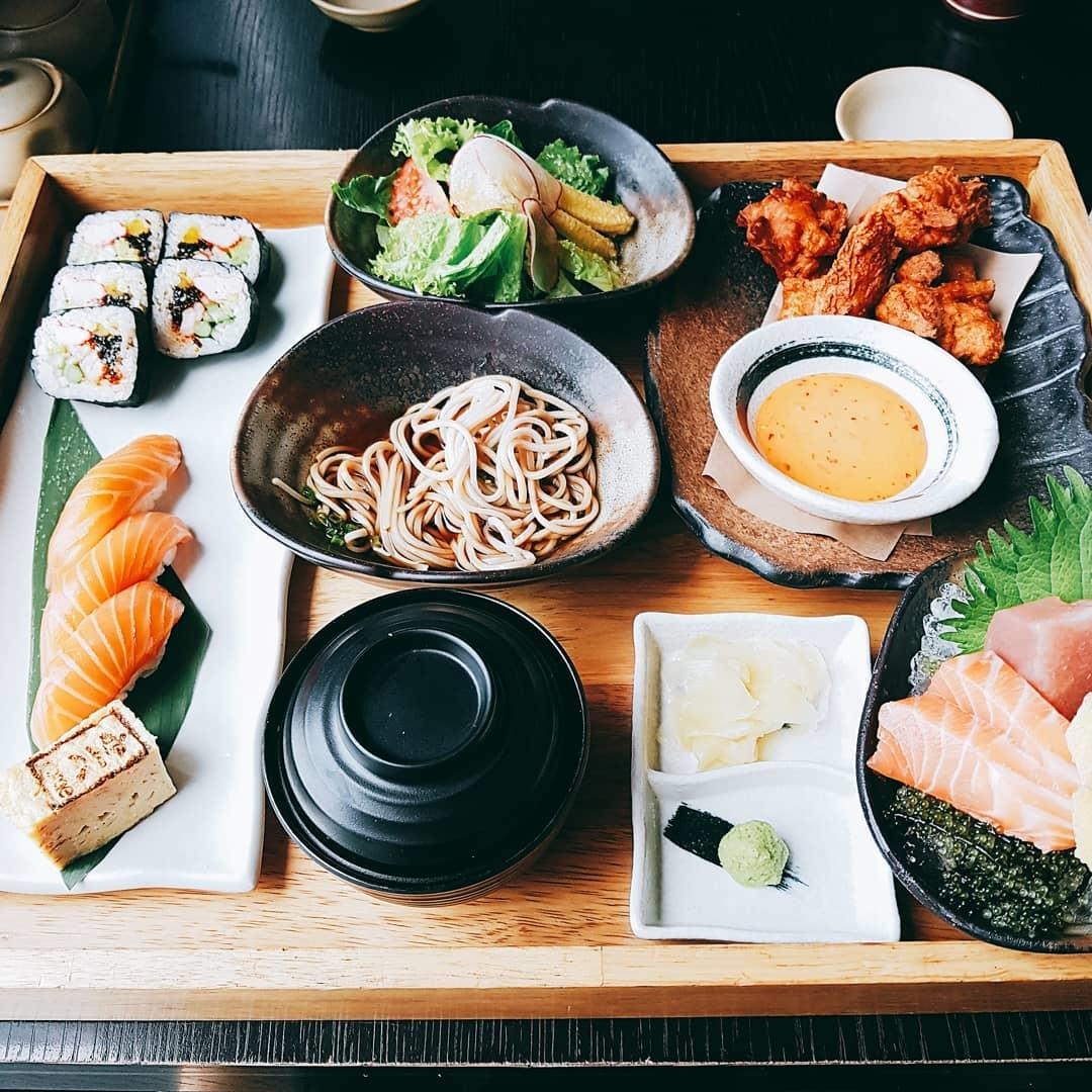 nha hang view thanh pho anh 16