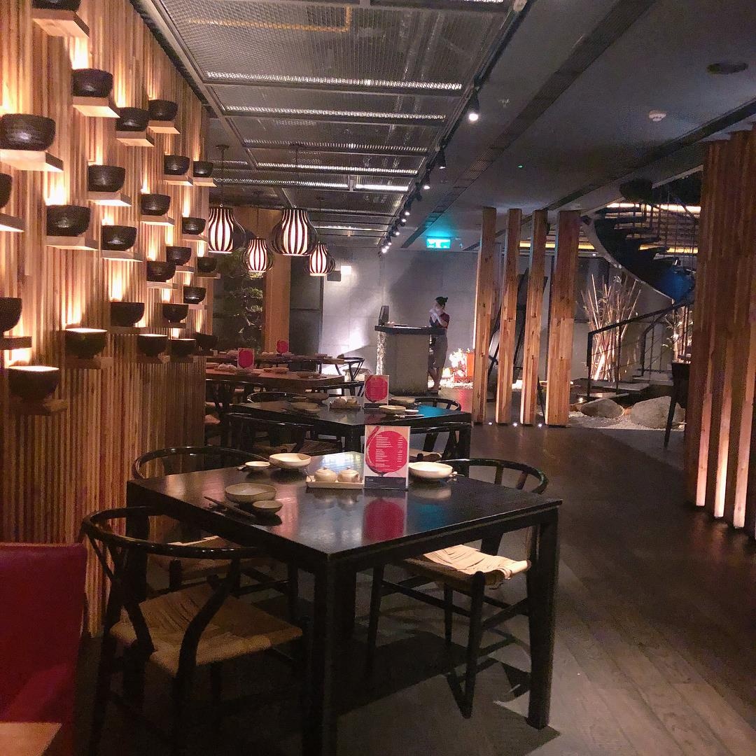 nha hang view thanh pho anh 13